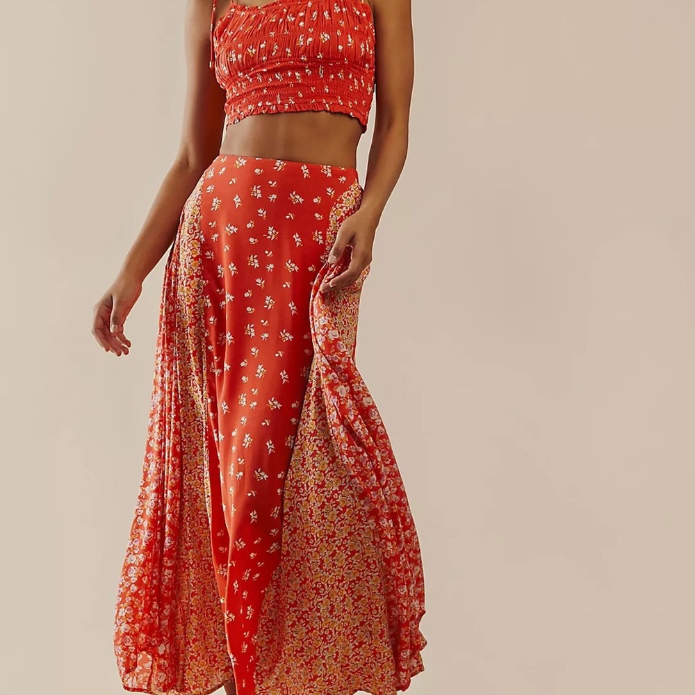Free people Kaia set in red